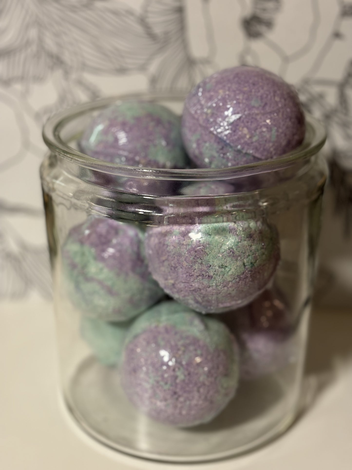 Sea Salt & Orchid Bath Bomb